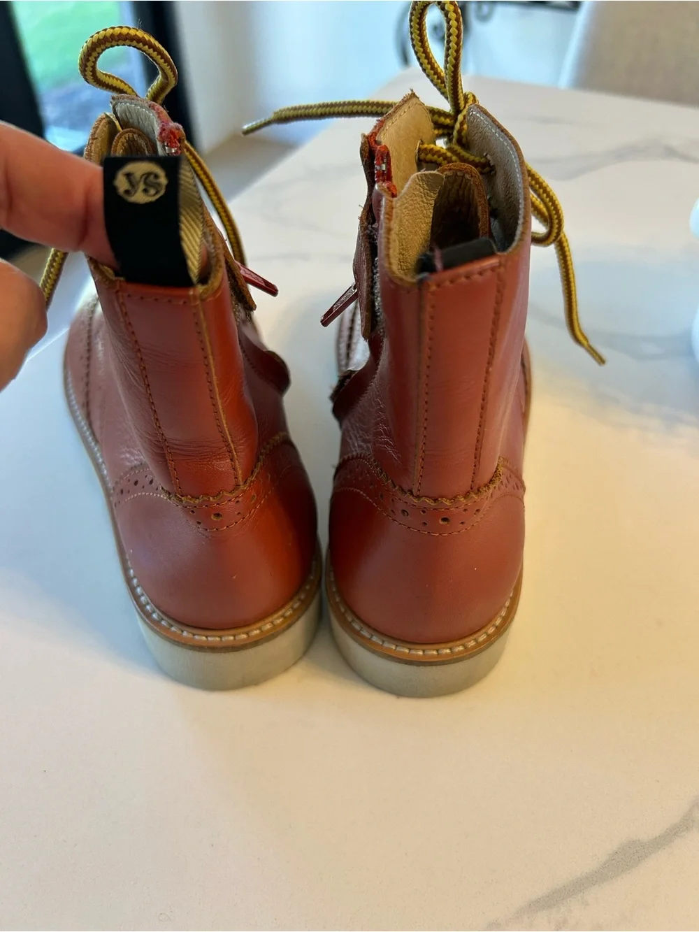Young Soles “Sidney”Leather Lace-Up Boots. Made in Portugal Sz 33 Kids